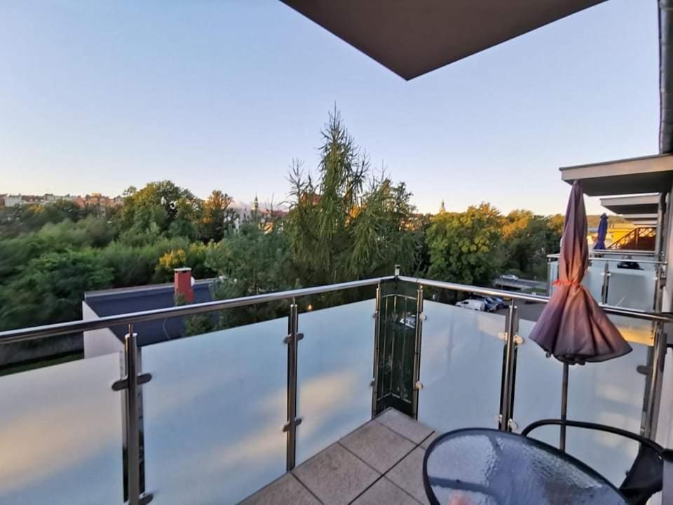 Apartament Osiedle Jelonka Lägenhet Jelenia Góra Exteriör bild